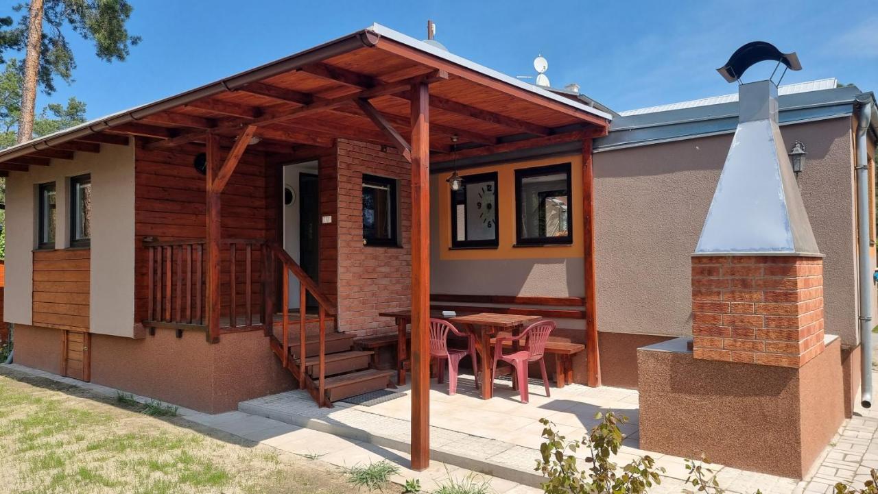 Chatky Jana Doksy  Exterior photo